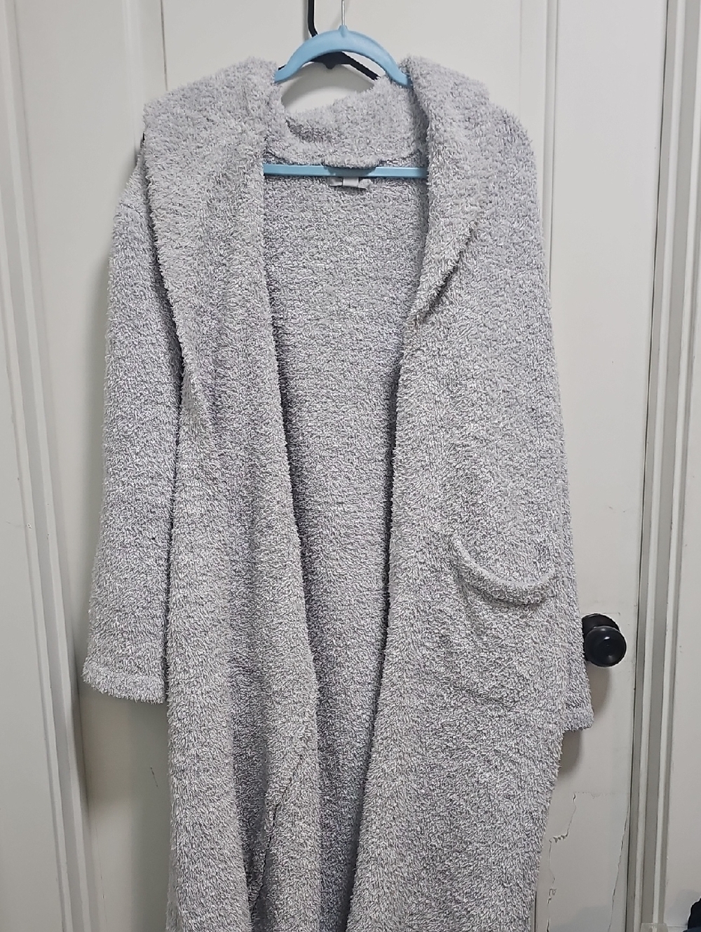 Barefoot Dreams CozyChic Hooded Robe in Light Gray